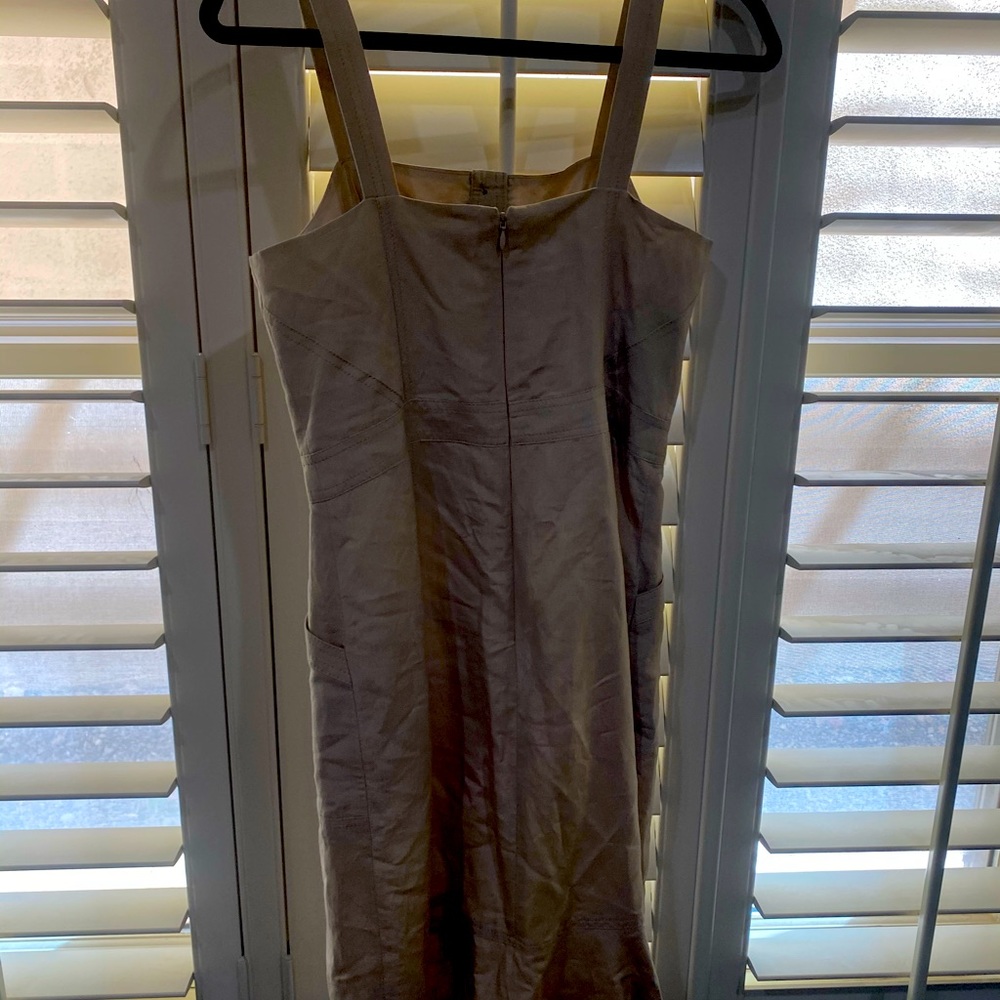 Dress - Picture 3 of 4